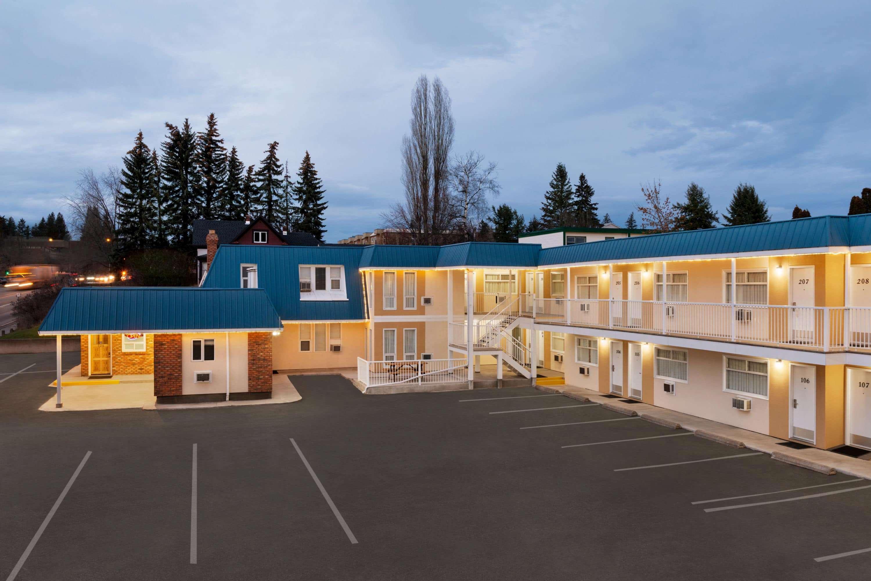 Travelodge By Wyndham Quesnel Bc Eksteriør bilde